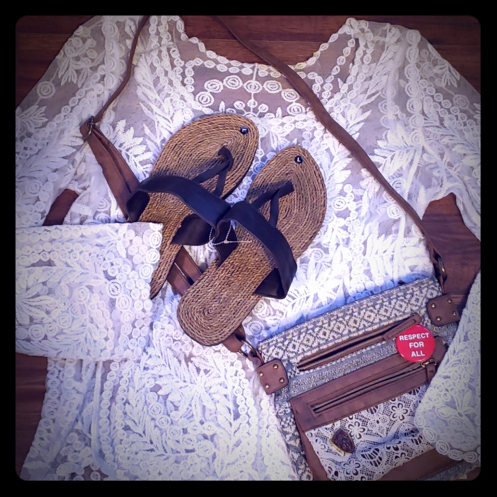NWOT Boho Chic Hemp Look Flip Flops